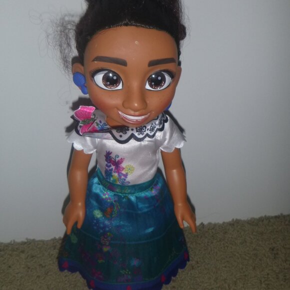 Disney Encanto Mirabel Madrigal Jakks Pacific Baby Doll 13" Plastic Moveable - Picture 2 of 7